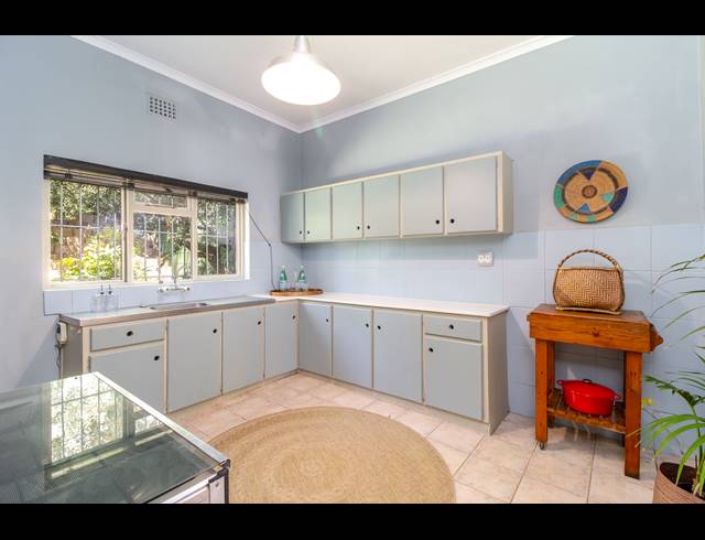 2 BEDROOM FREESTANDING FOR SALE IN SALT RIVER